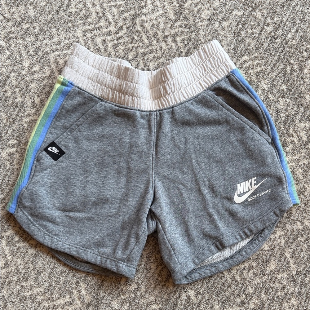 Nike Kids Gray Shorts, size XS